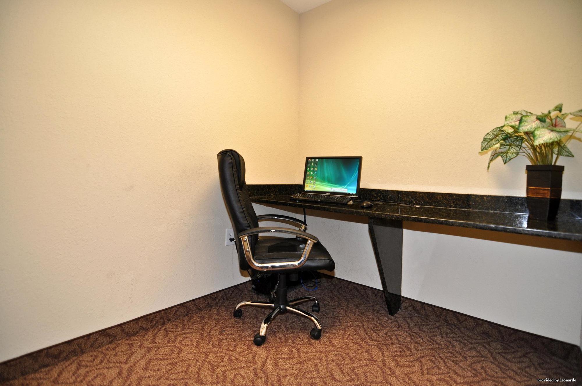 Days Inn By Wyndham Semmes Mobile Fasiliteter bilde
