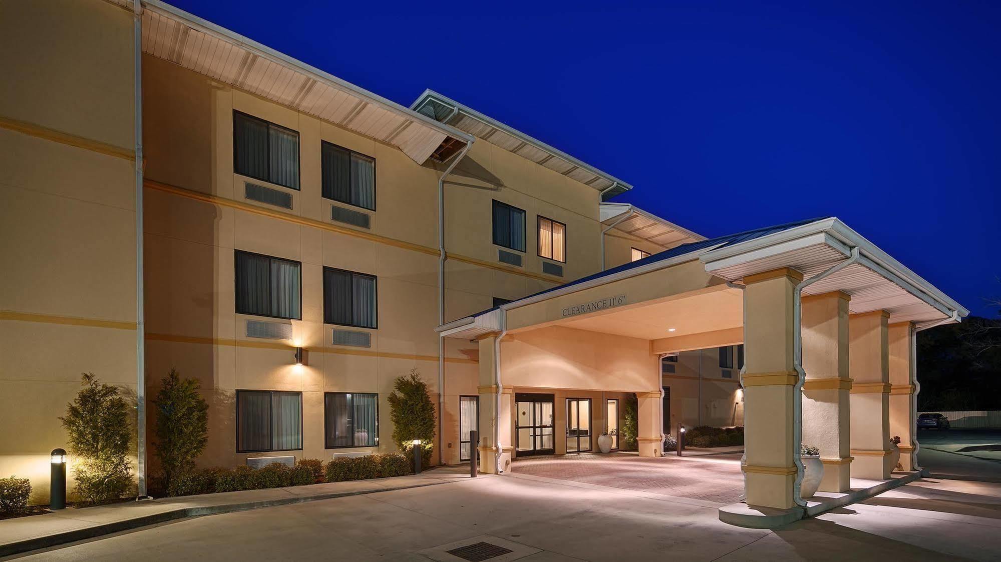 Days Inn By Wyndham Semmes Mobile Eksteriør bilde
