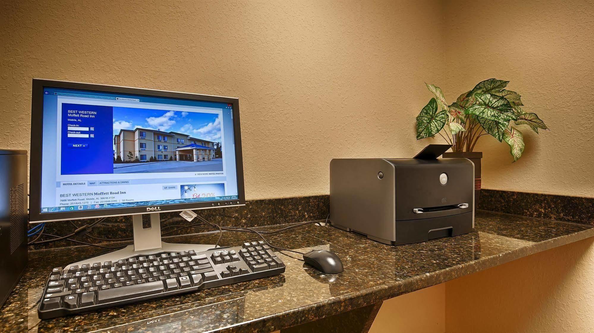 Days Inn By Wyndham Semmes Mobile Eksteriør bilde
